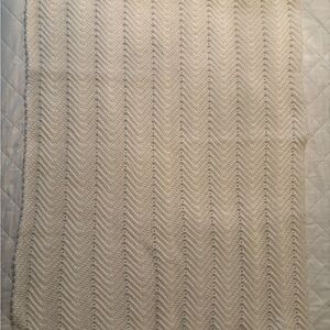 Handmade baby/crib blanket